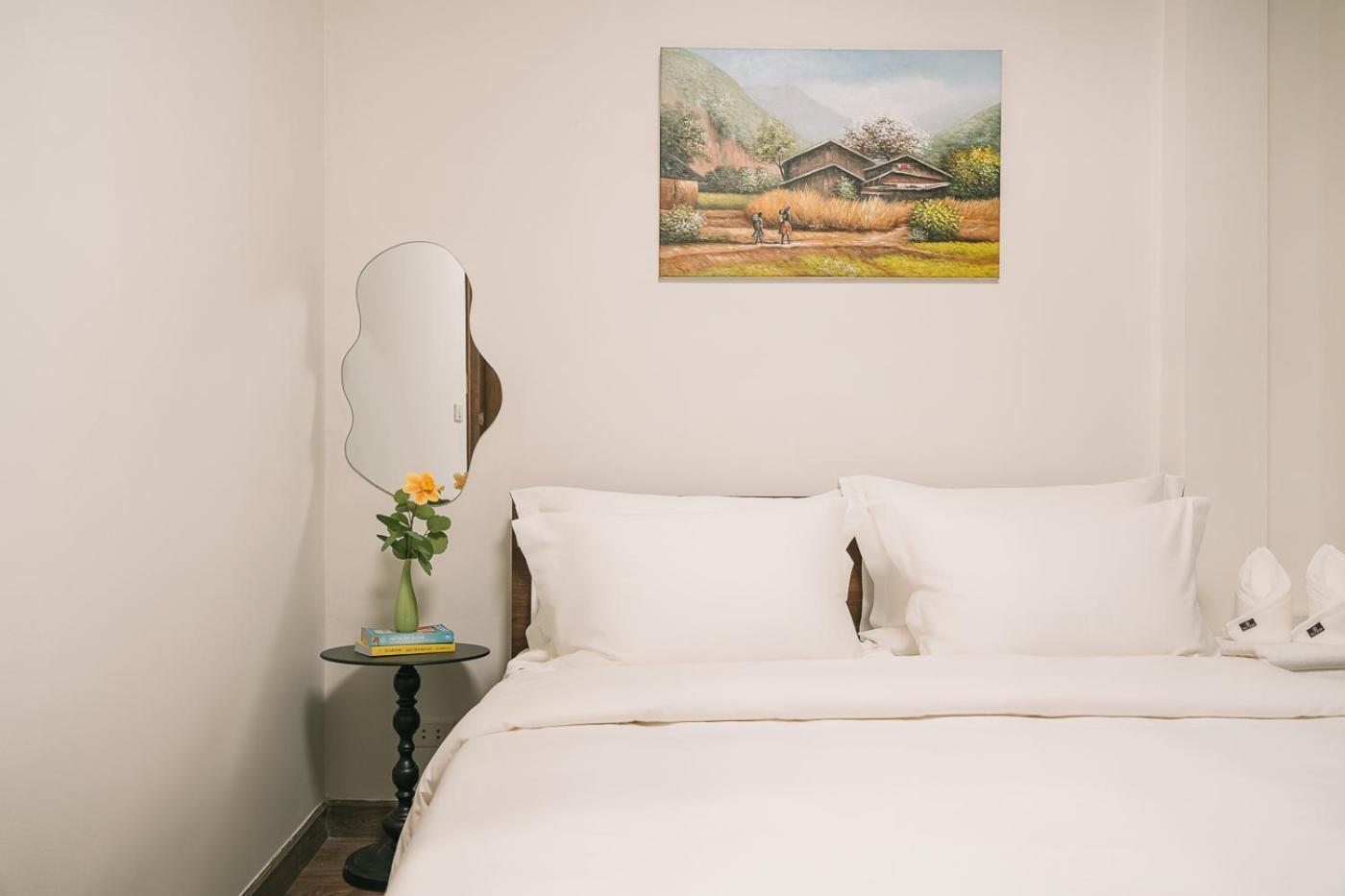 Su Casa Hanoi Railway Side Екстер'єр фото