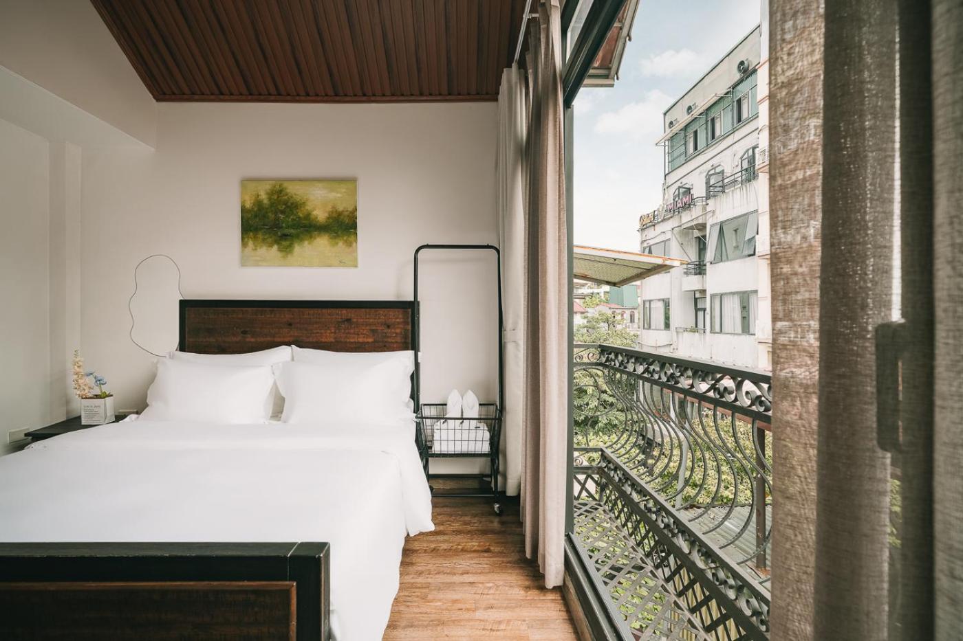 Su Casa Hanoi Railway Side Екстер'єр фото